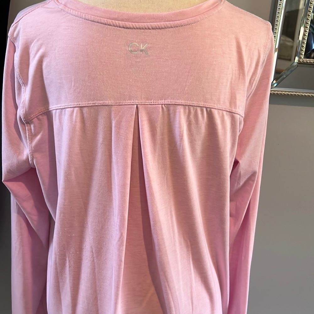 Calvin Klein Performance Bundle Euc - image 8